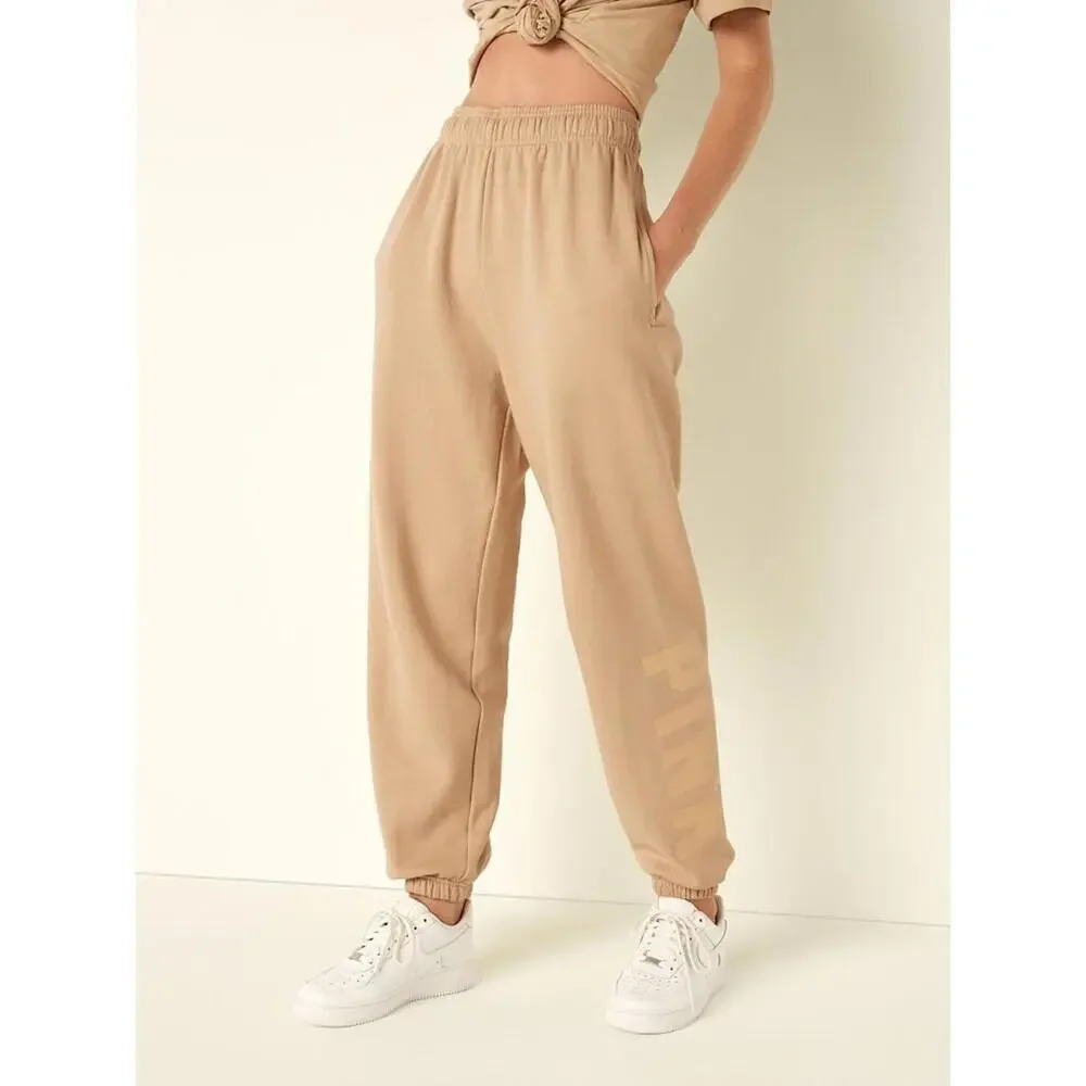 Victoria's Secret Pink shirt and sweatpants - Picture 6 of 6